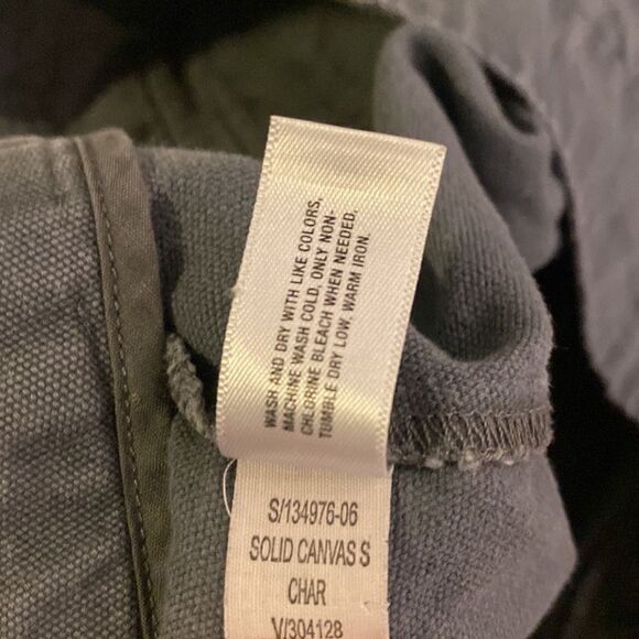 Gap Women’s Charcoal Canvas Shorts Size 10 3.5” inseam NWOT - Picture 8 of 9